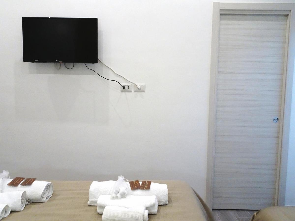 Bed&Breakfast a Capua Adiacente al Duomo - IL VICOLO Esterno foto
