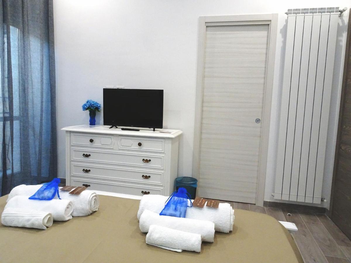 Bed&Breakfast a Capua Adiacente al Duomo - IL VICOLO Esterno foto